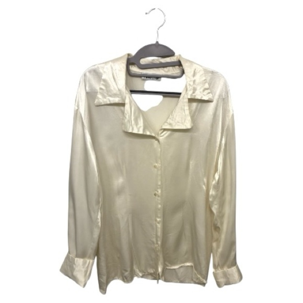 Elegant Cream Women's Blouse